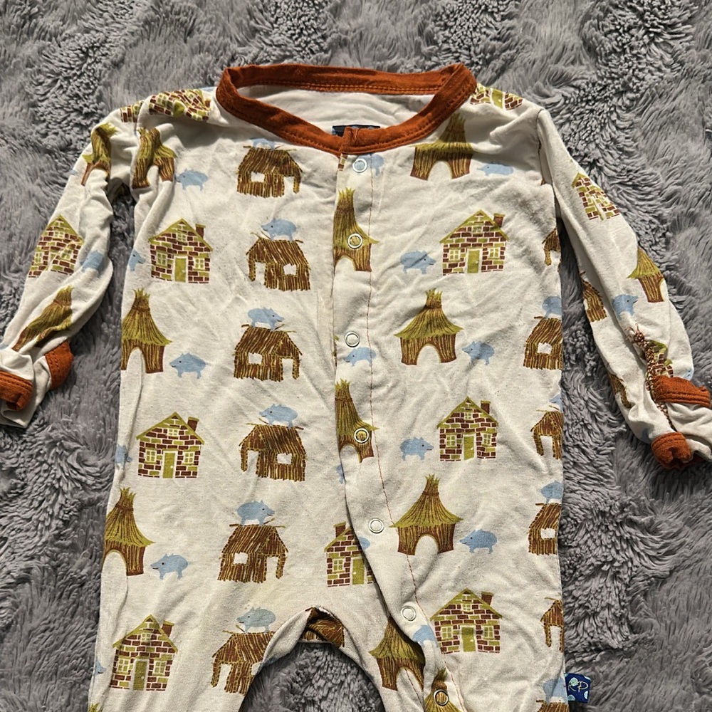 Kickee Pants 3 Little Pigs Footie
